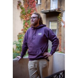 Kenguruzsebes kapucnis pulcsi - Klasszik